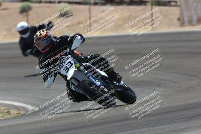 media/Apr-20-2025-AHRMA (Sun) [[393a79c373]]/Race/Group 7/Turn 4b/